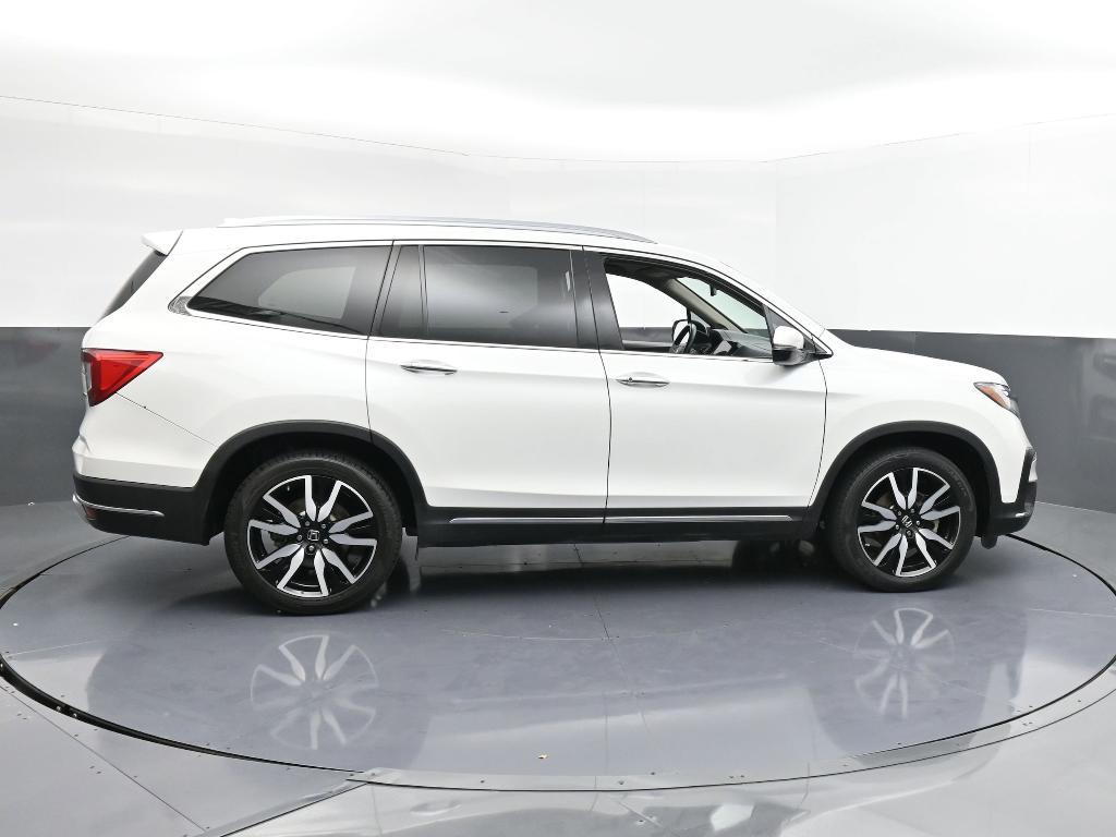 used 2022 Honda Pilot car, priced at $23,994