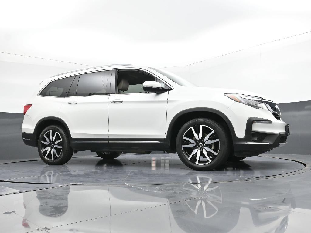 used 2022 Honda Pilot car, priced at $23,994