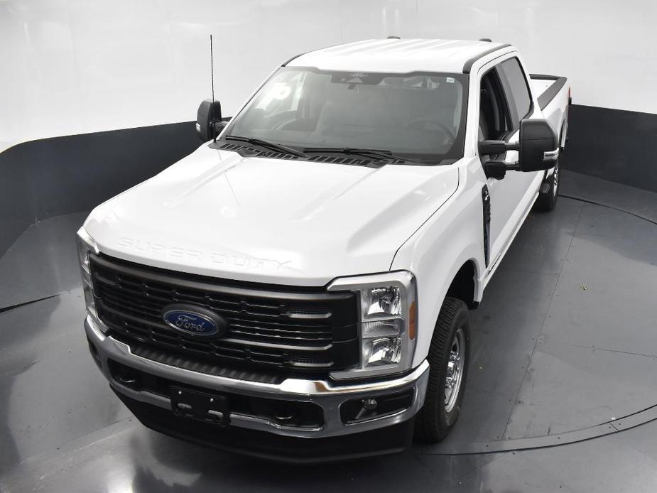 new 2024 Ford F-250 car, priced at $59,890