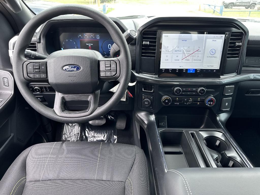 new 2025 Ford F-150 car, priced at $47,215