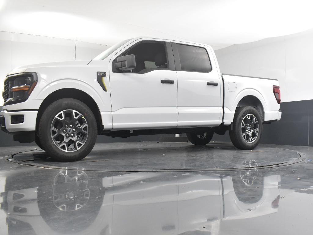 new 2025 Ford F-150 car, priced at $51,050