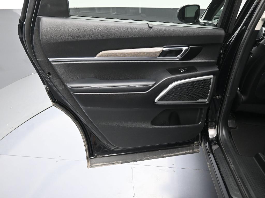 used 2022 Kia Telluride car, priced at $31,994