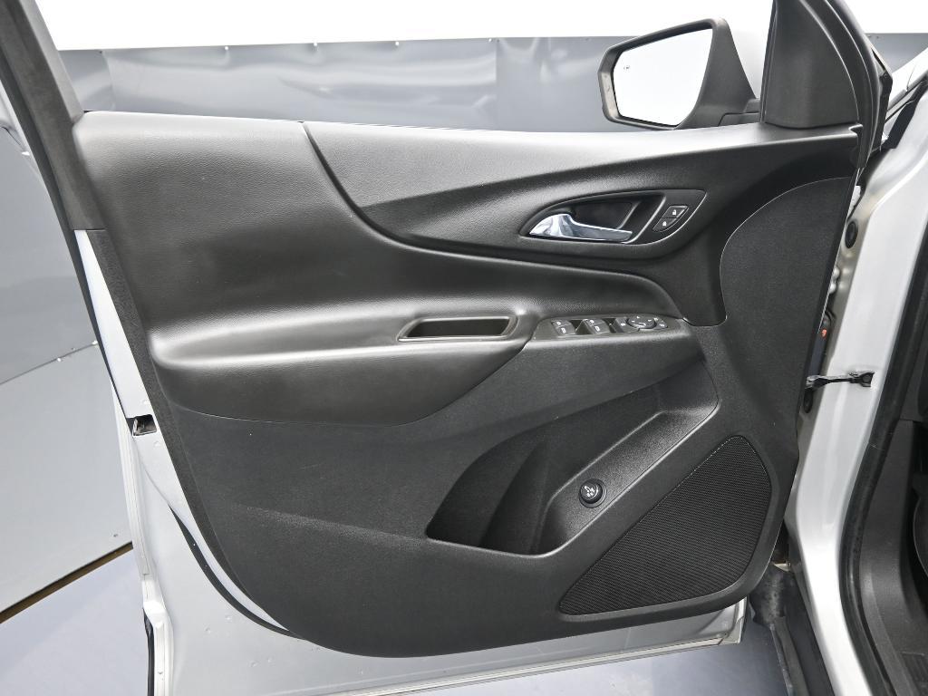 used 2021 Chevrolet Equinox car, priced at $15,994