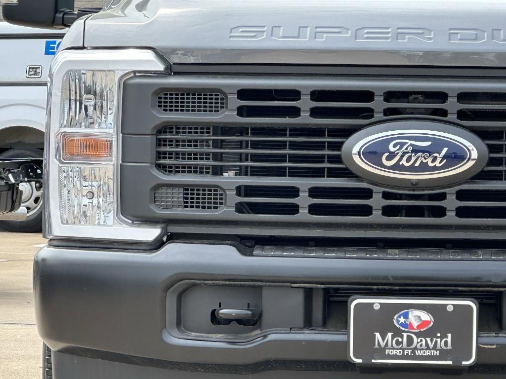 new 2025 Ford F-350 car, priced at $69,925