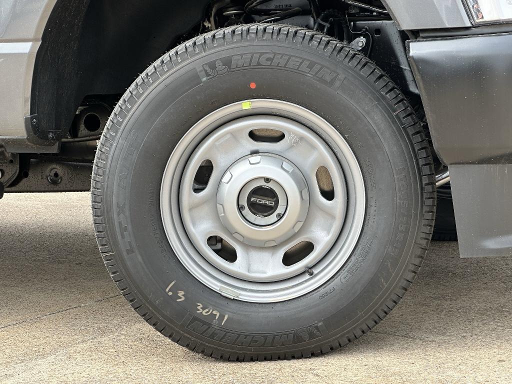 new 2025 Ford F-350 car, priced at $69,925