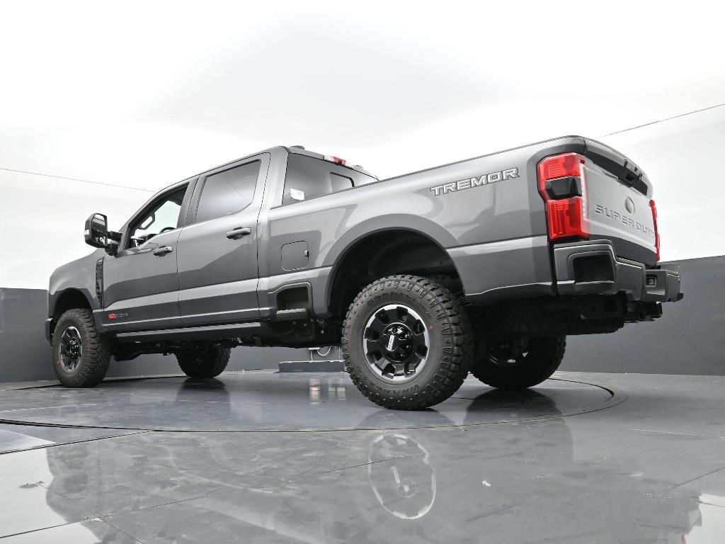 new 2025 Ford F-250 car, priced at $91,860