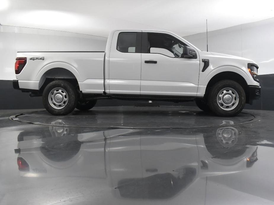 new 2024 Ford F-150 car, priced at $49,600