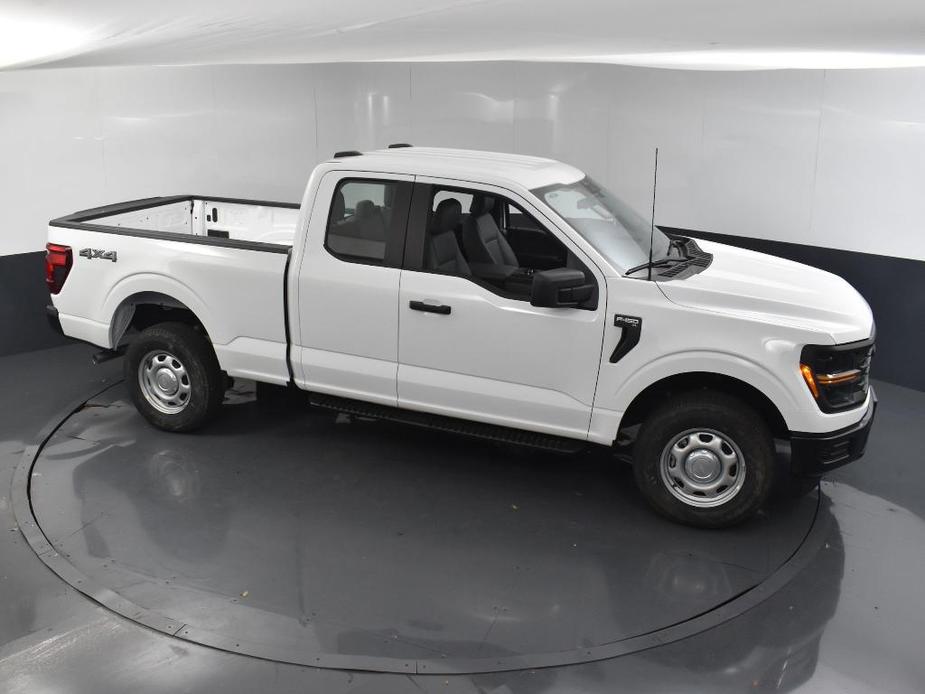 new 2024 Ford F-150 car, priced at $49,600