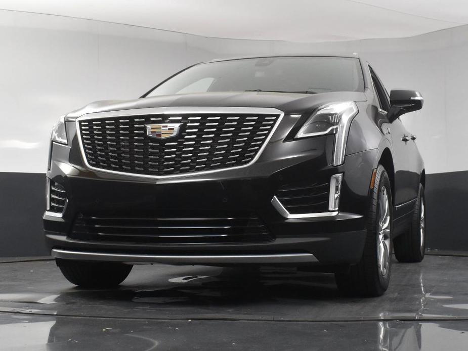 used 2021 Cadillac XT5 car, priced at $30,494