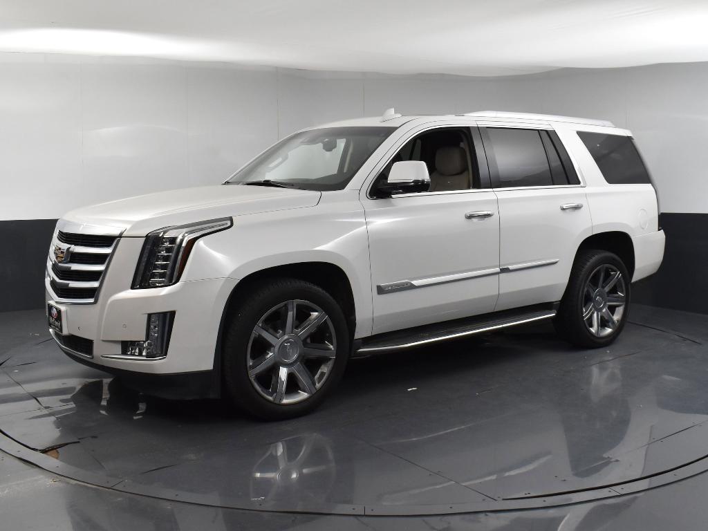 used 2016 Cadillac Escalade car, priced at $26,994