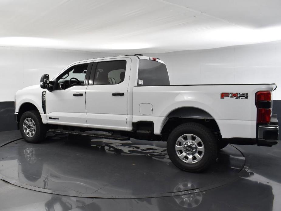 new 2024 Ford F-250 car, priced at $62,585