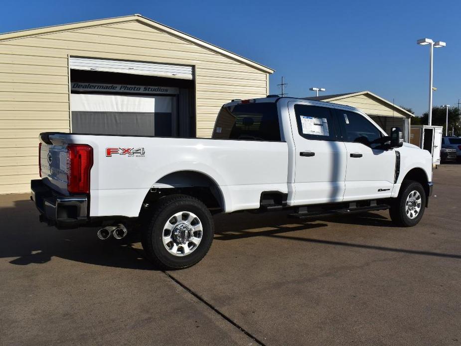 new 2024 Ford F-350 car, priced at $65,020