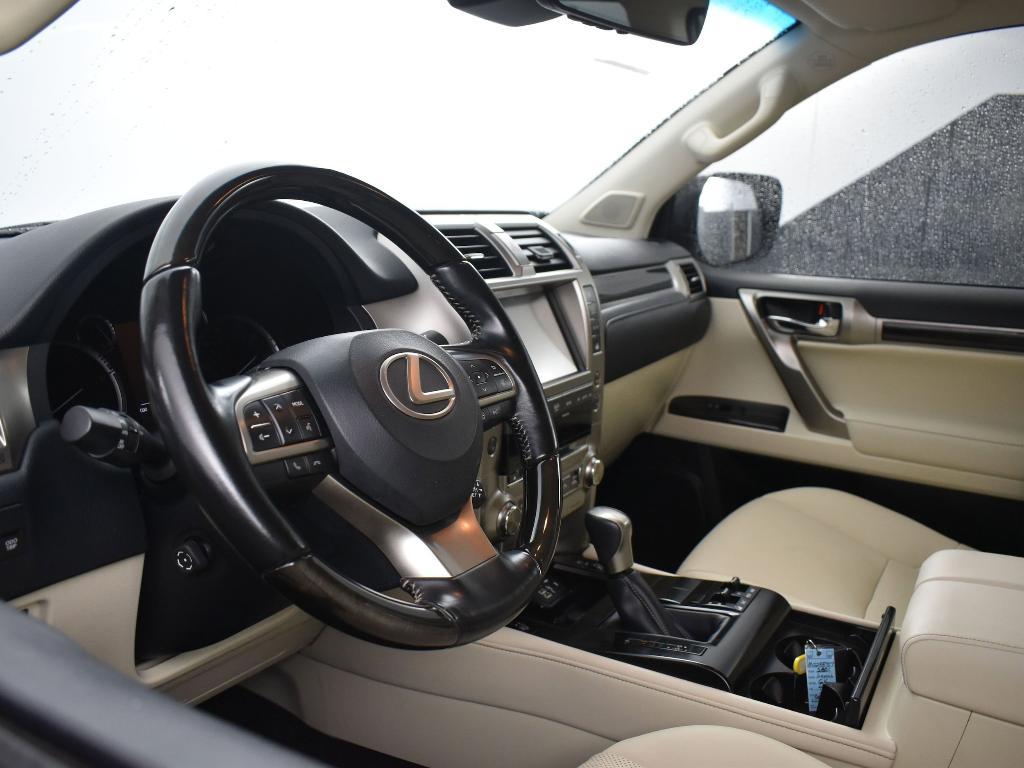 used 2021 Lexus GX 460 car, priced at $42,994