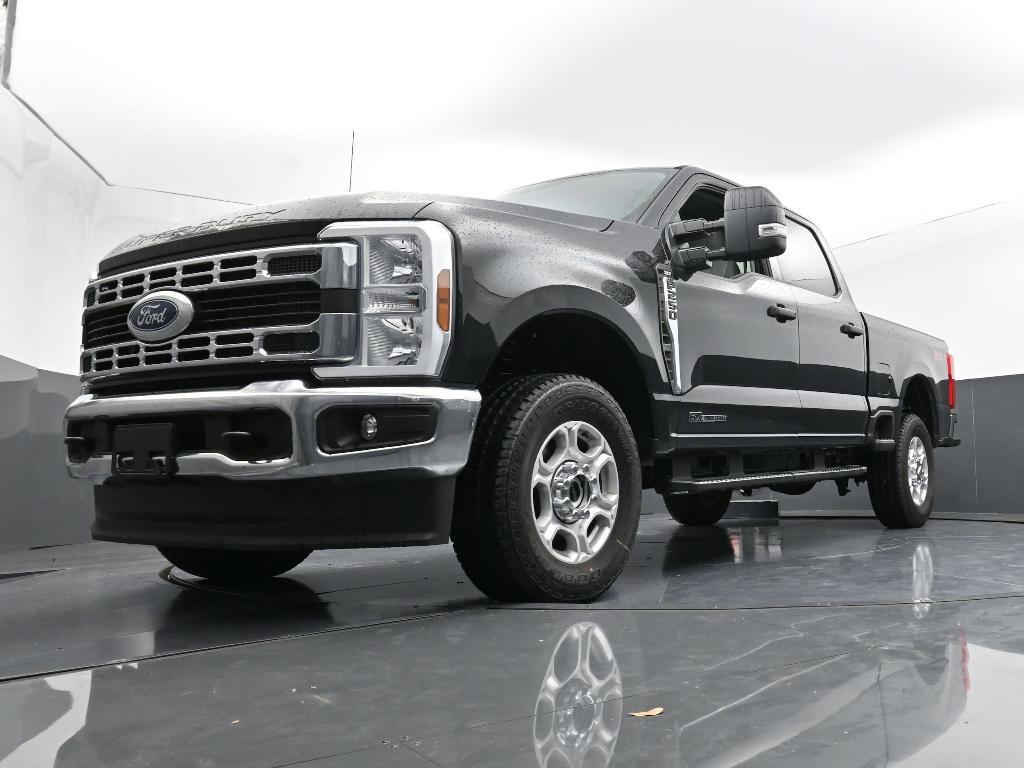 new 2025 Ford F-250 car, priced at $70,985