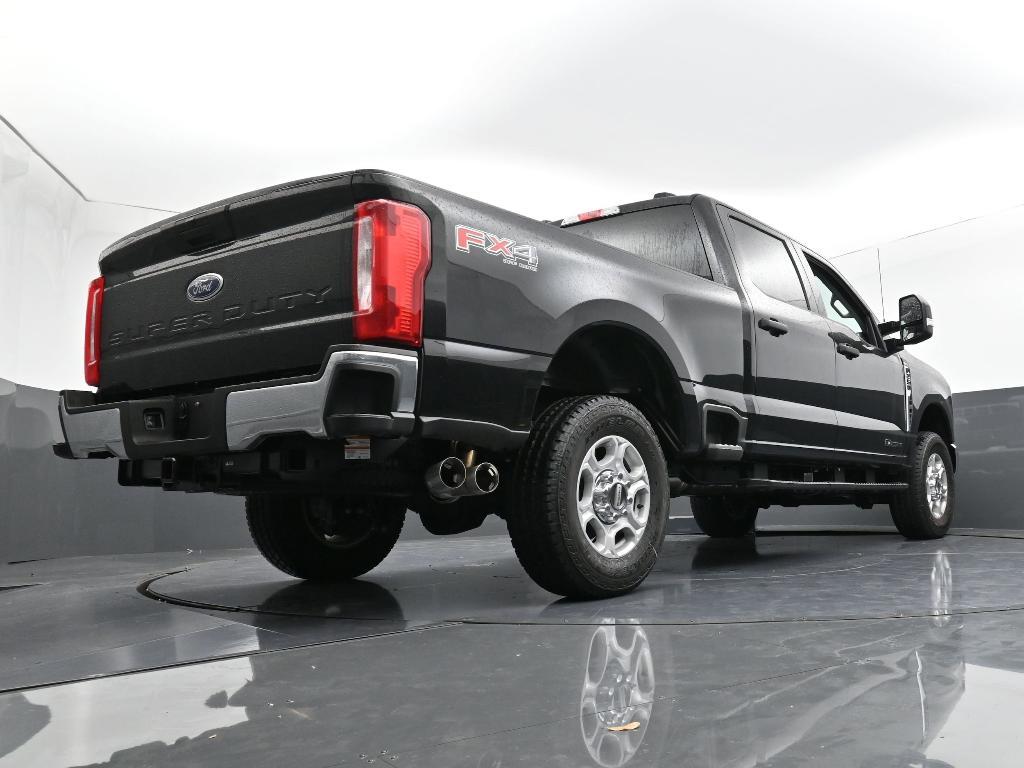 new 2025 Ford F-250 car, priced at $70,985