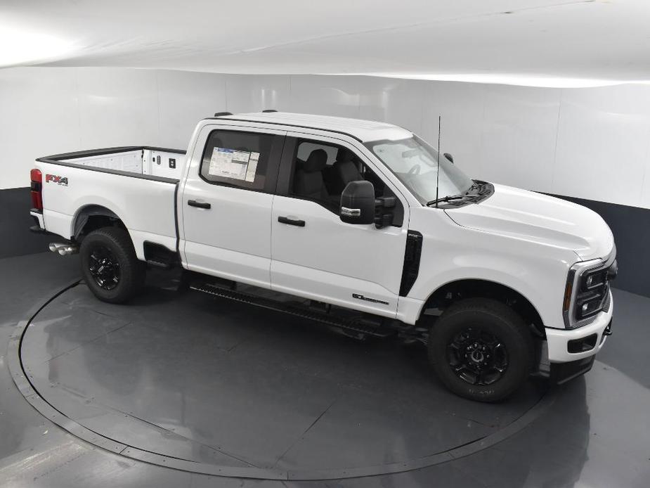 new 2024 Ford F-250 car, priced at $62,700