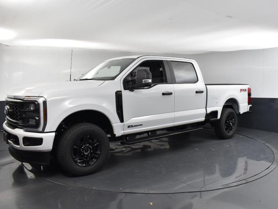 new 2024 Ford F-250 car, priced at $62,700