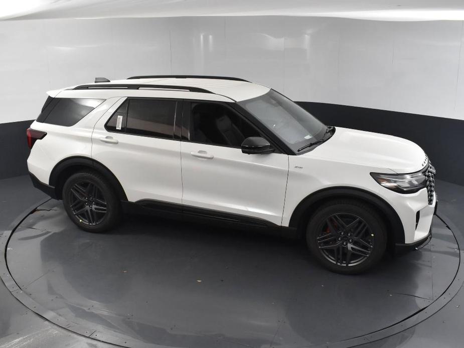 new 2025 Ford Explorer car, priced at $47,526