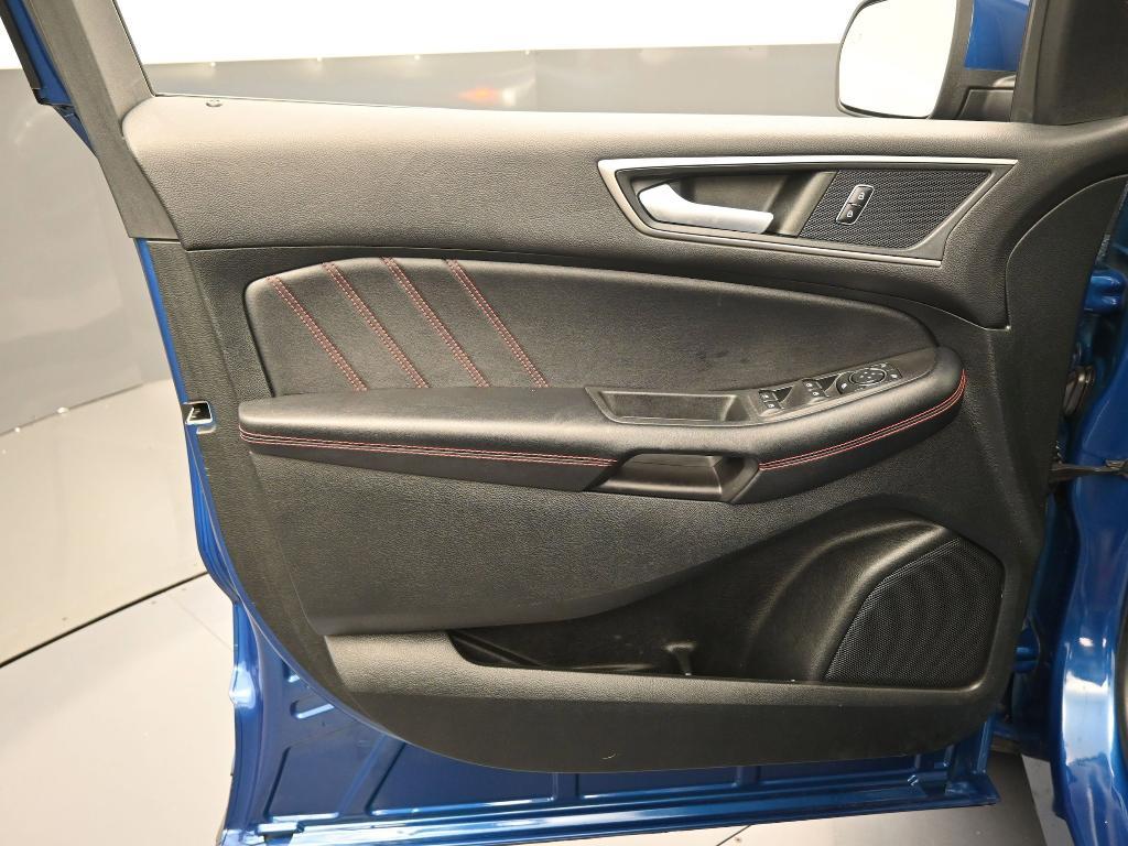 used 2022 Ford Edge car, priced at $29,730
