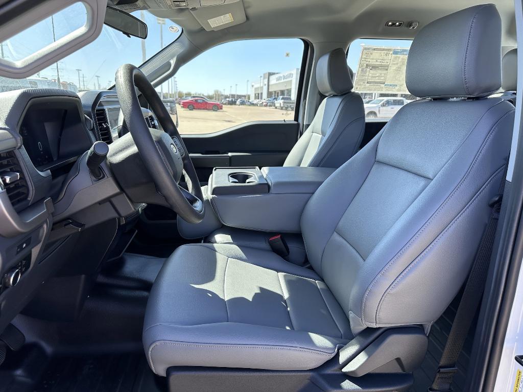new 2025 Ford F-150 car, priced at $45,003