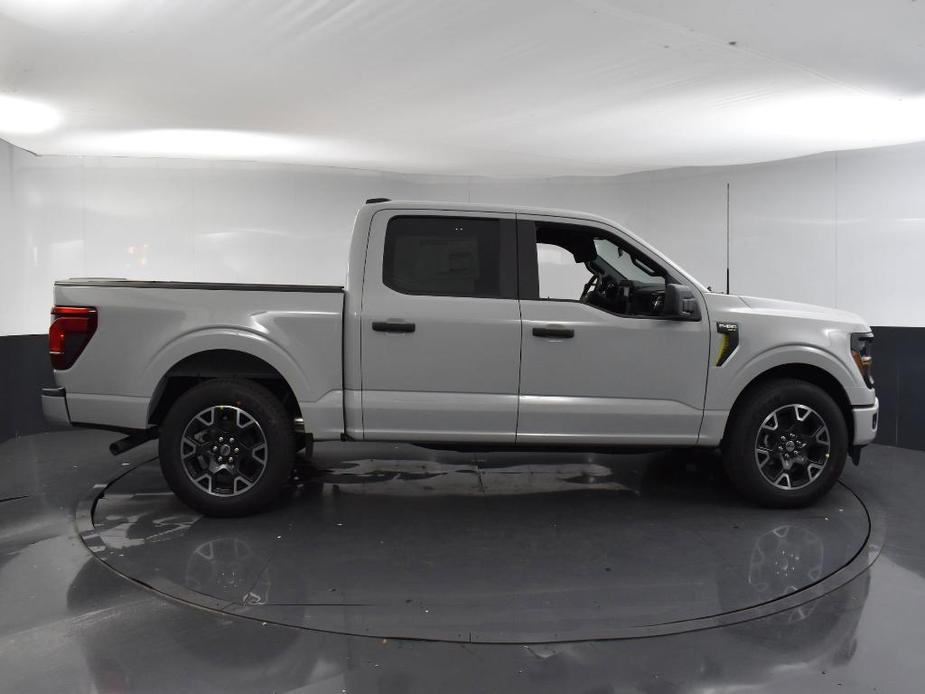 new 2024 Ford F-150 car, priced at $40,330