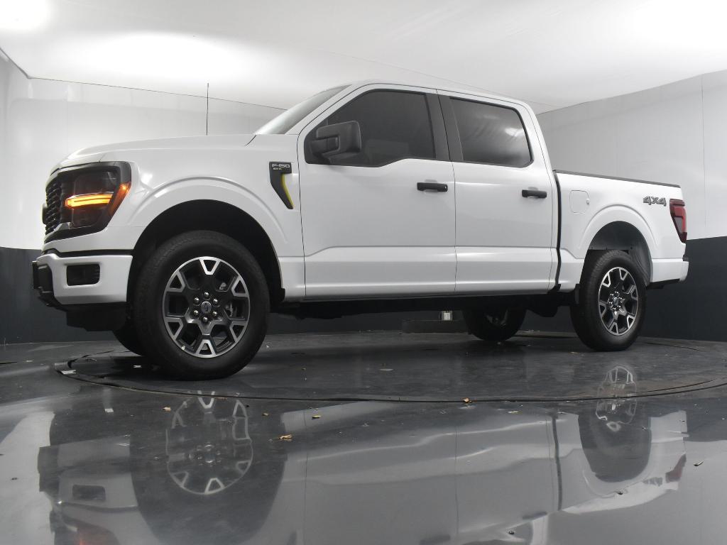 new 2024 Ford F-150 car, priced at $45,780