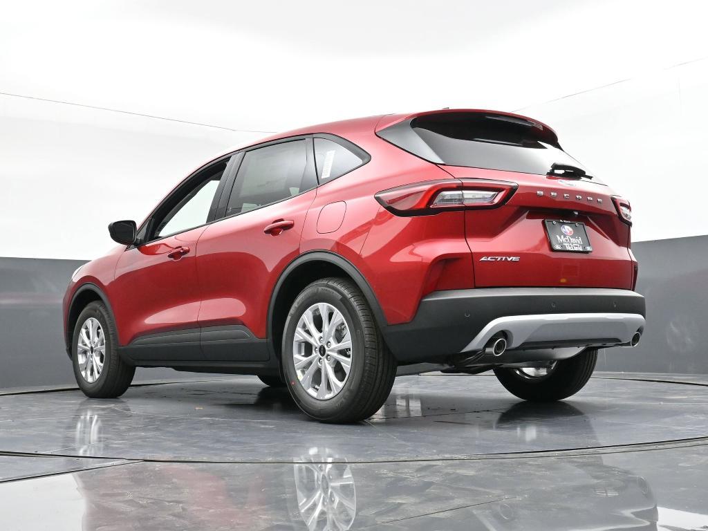 new 2025 Ford Escape car, priced at $30,457