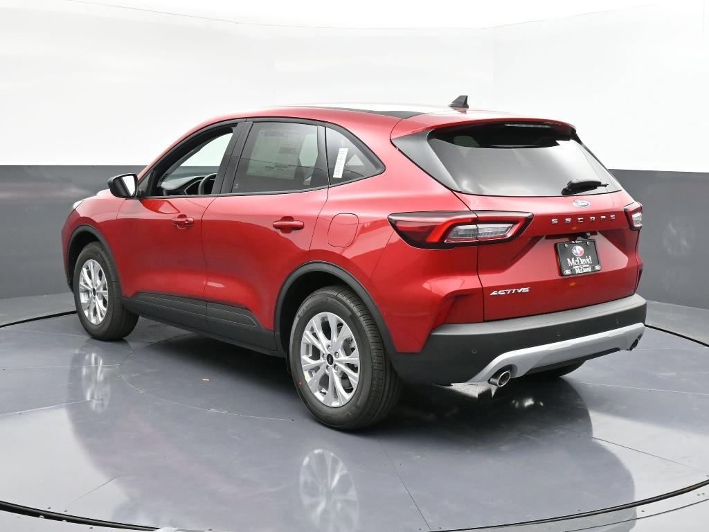 new 2025 Ford Escape car, priced at $30,140