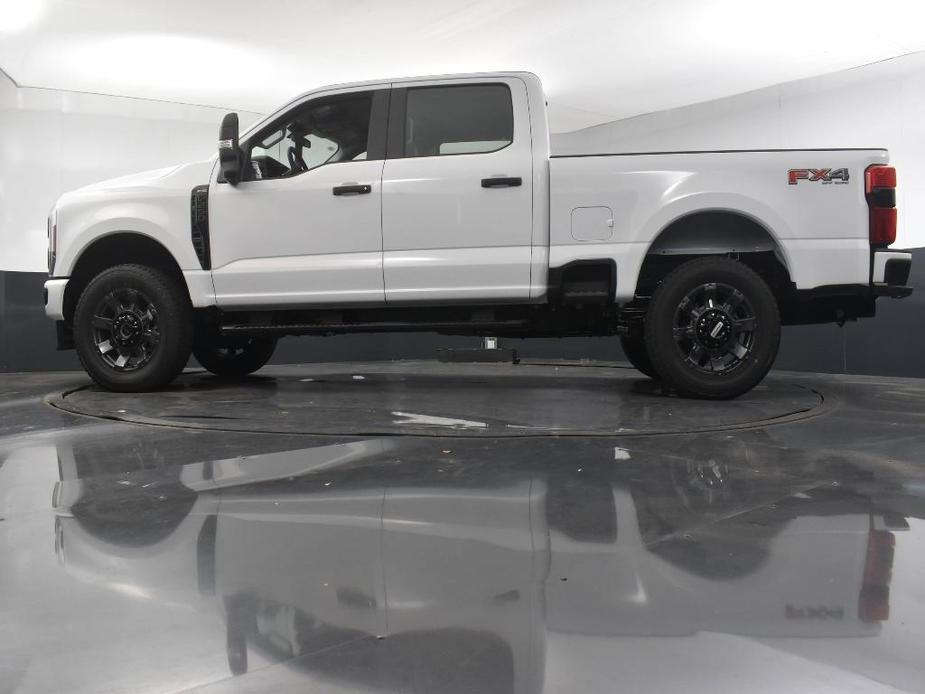 new 2024 Ford F-250 car, priced at $53,625