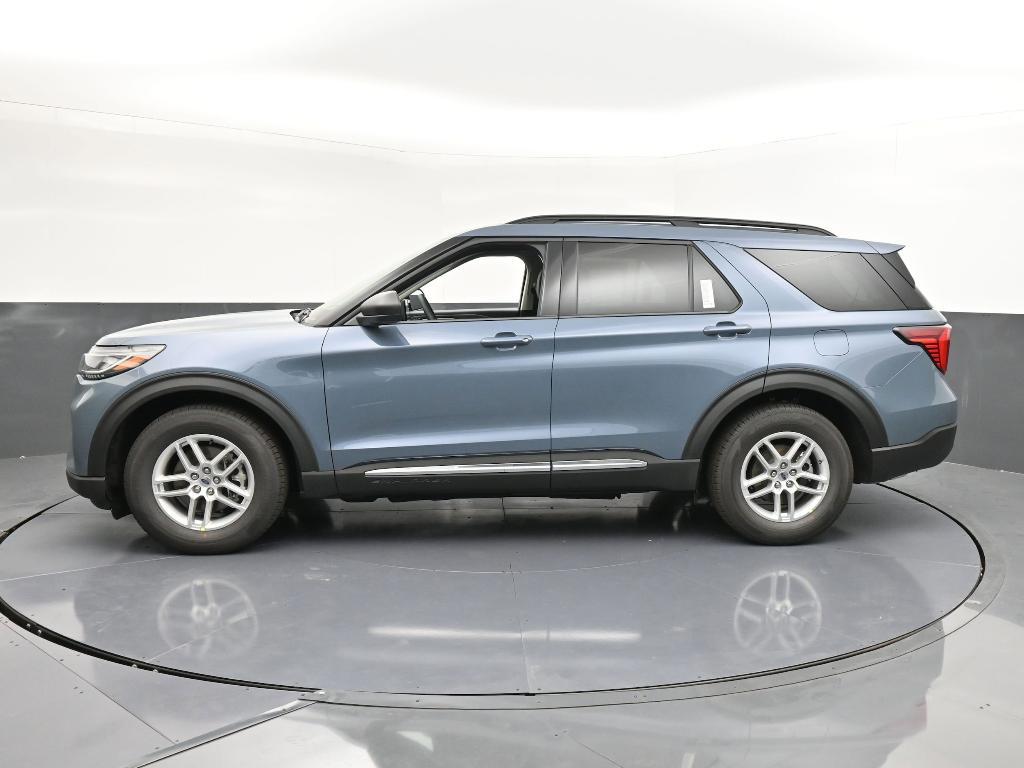 new 2025 Ford Explorer car, priced at $39,260
