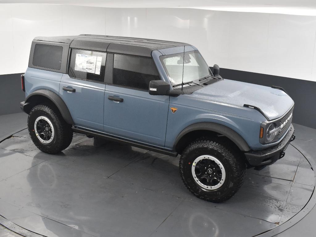 new 2024 Ford Bronco car, priced at $65,915