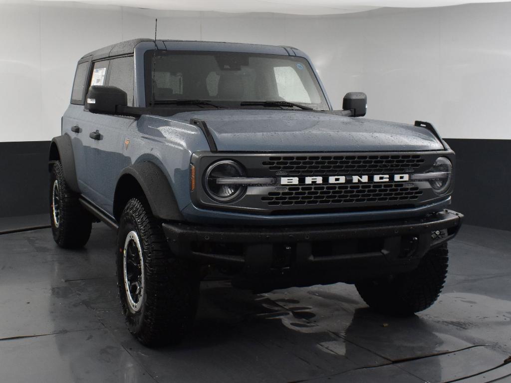 new 2024 Ford Bronco car, priced at $65,915