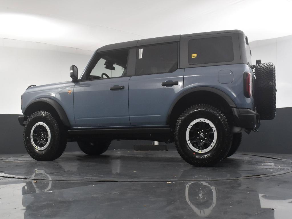 new 2024 Ford Bronco car, priced at $65,915