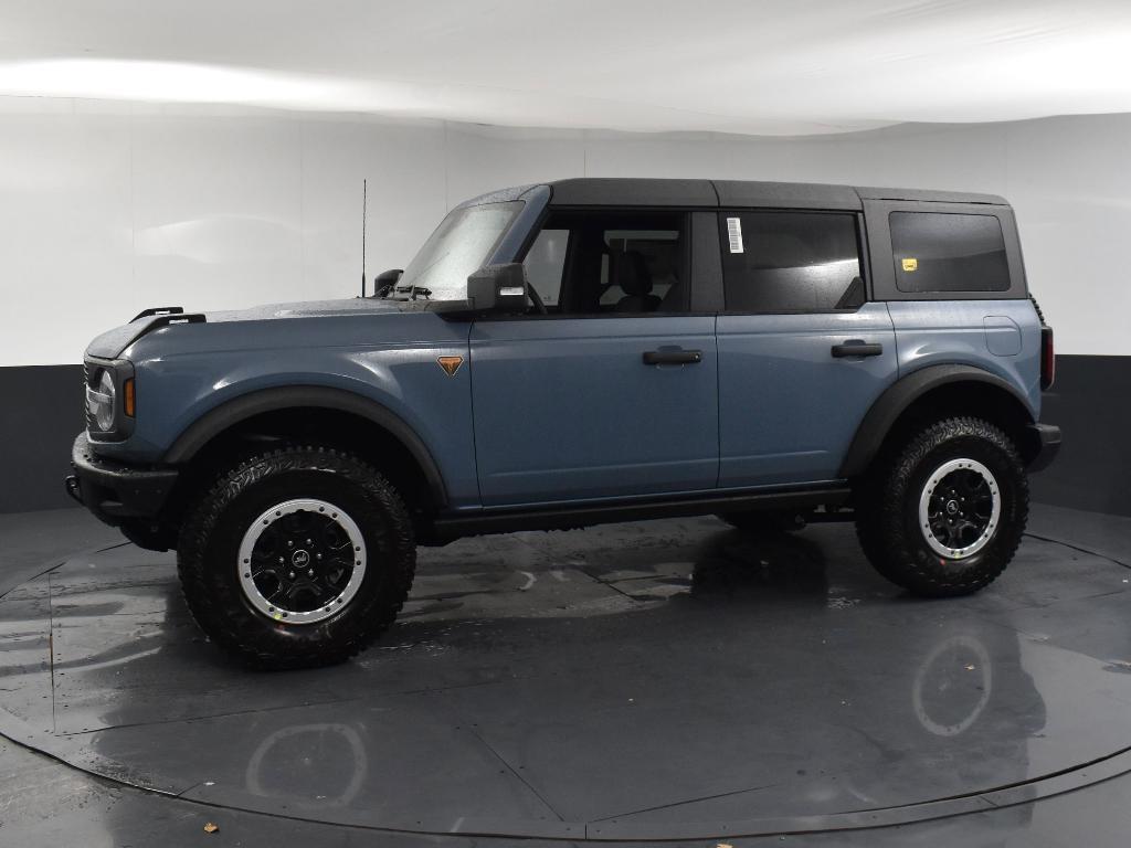 new 2024 Ford Bronco car, priced at $65,915