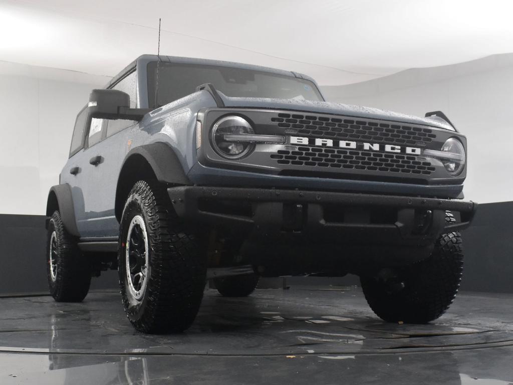 new 2024 Ford Bronco car, priced at $65,915