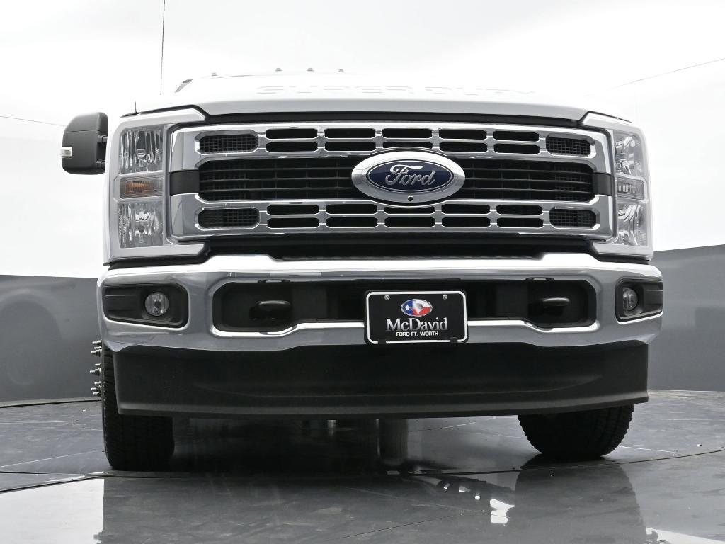 new 2025 Ford F-350 car, priced at $76,295