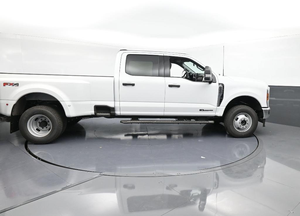 new 2025 Ford F-350 car, priced at $76,295