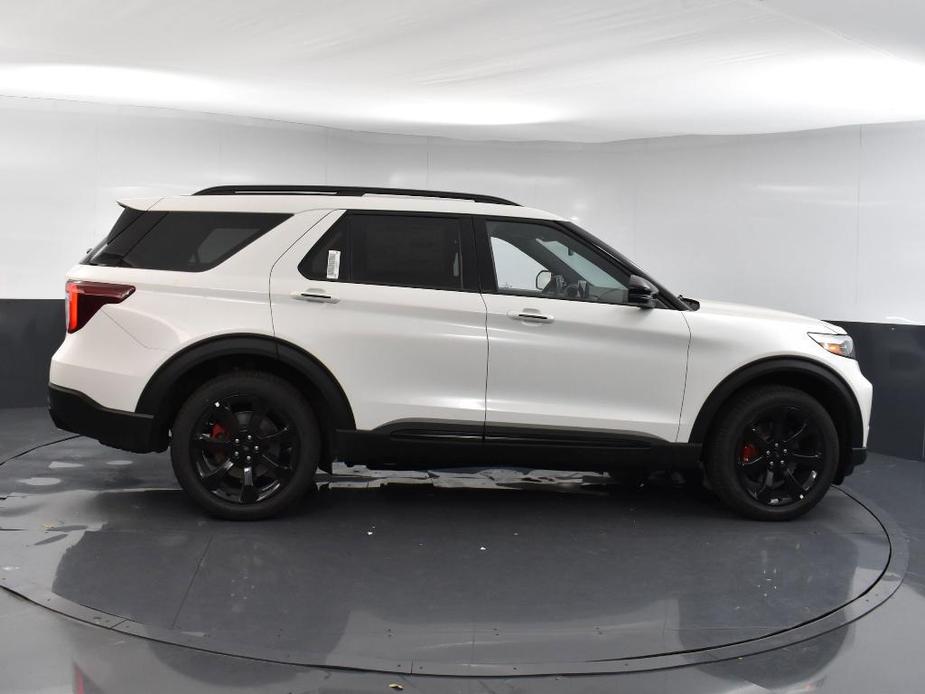 new 2024 Ford Explorer car, priced at $57,194