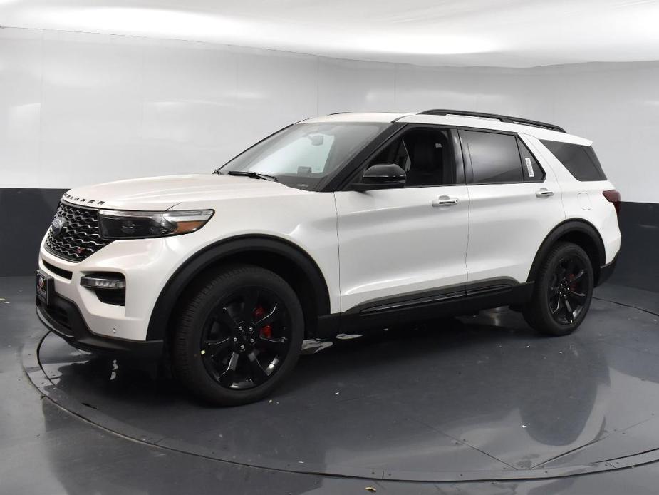 new 2024 Ford Explorer car, priced at $57,194