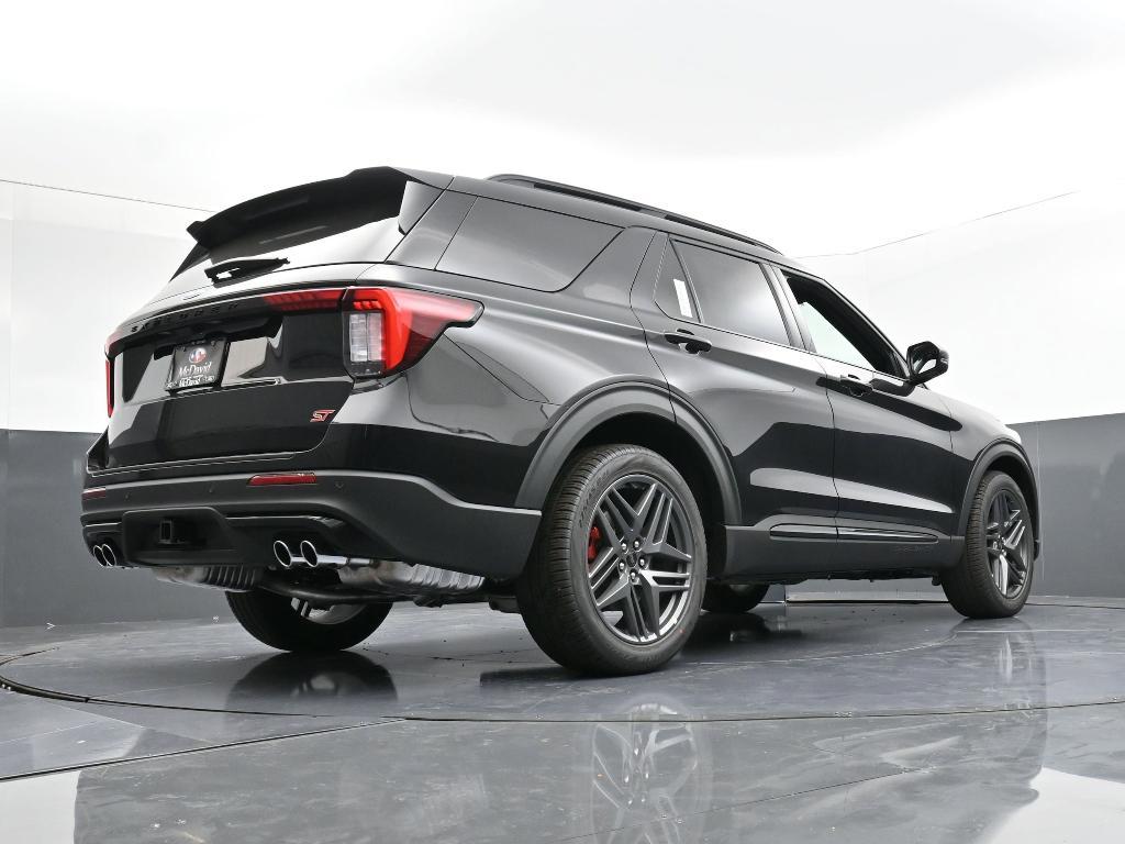 new 2025 Ford Explorer car, priced at $55,230