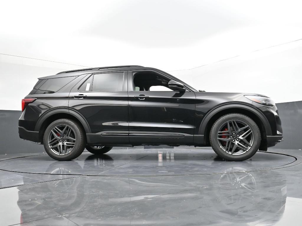 new 2025 Ford Explorer car, priced at $55,230