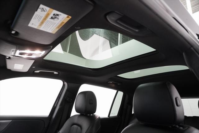 used 2020 Mercedes-Benz GLB 250 car, priced at $23,777
