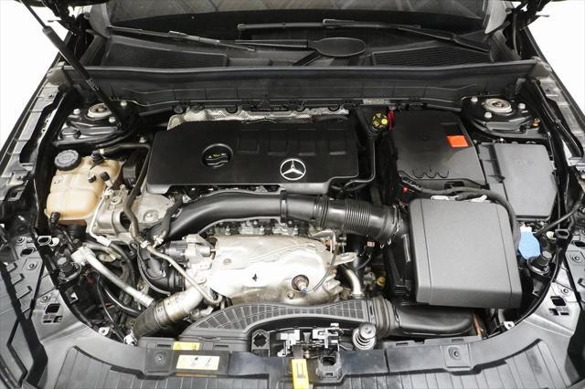 used 2020 Mercedes-Benz GLB 250 car, priced at $23,777