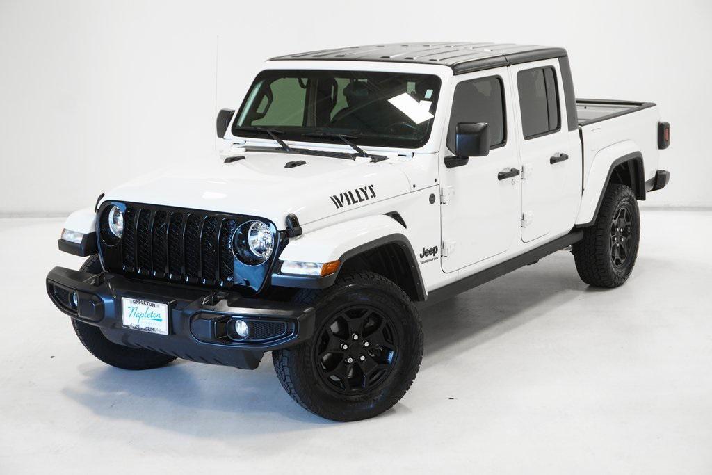 used 2022 Jeep Gladiator car, priced at $27,395