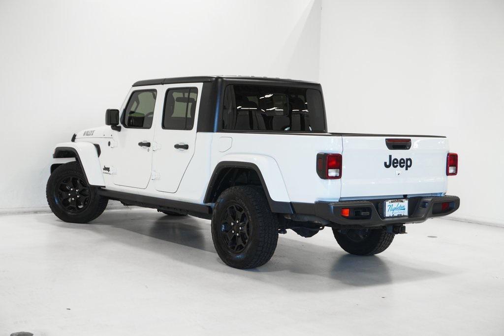 used 2022 Jeep Gladiator car, priced at $27,395