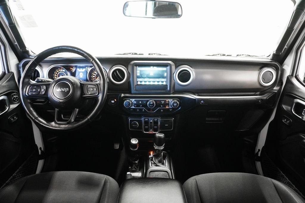 used 2022 Jeep Gladiator car, priced at $27,395