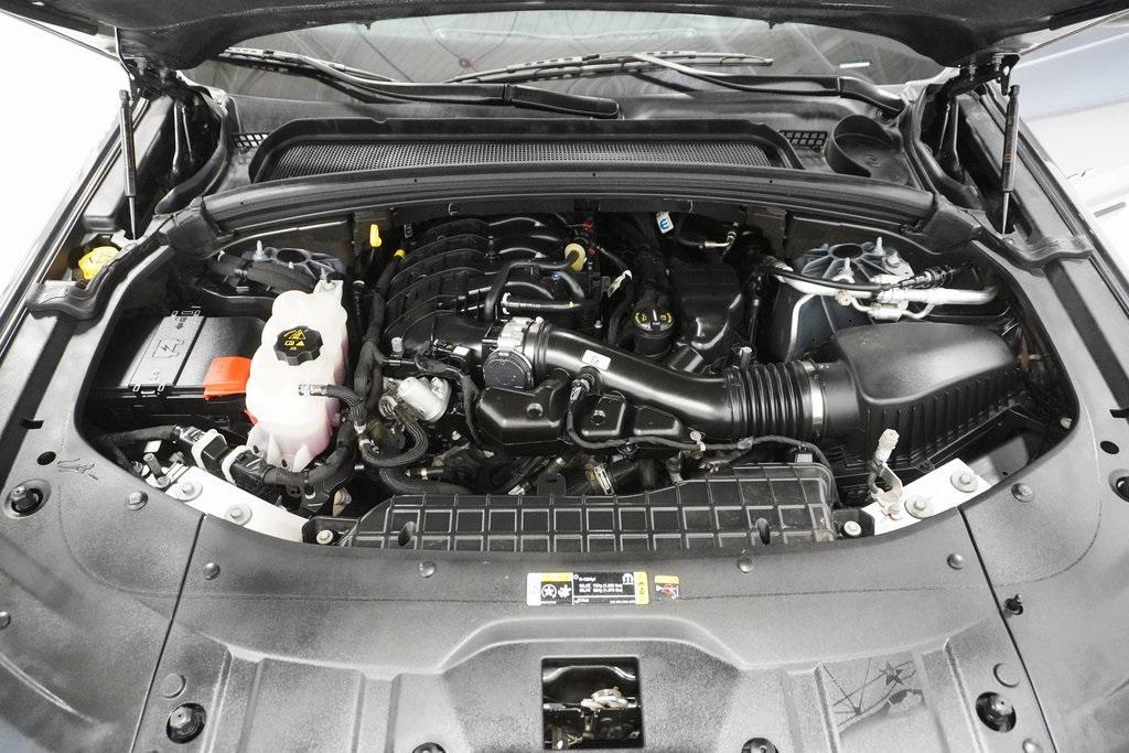 used 2024 Jeep Grand Cherokee car, priced at $29,195