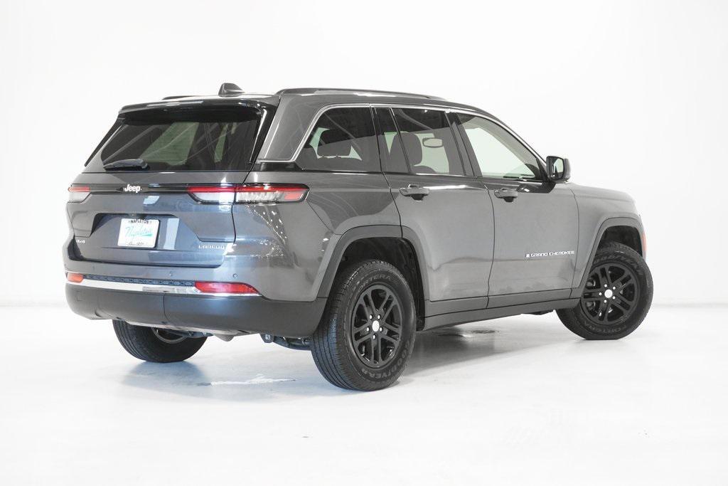 used 2024 Jeep Grand Cherokee car, priced at $29,195