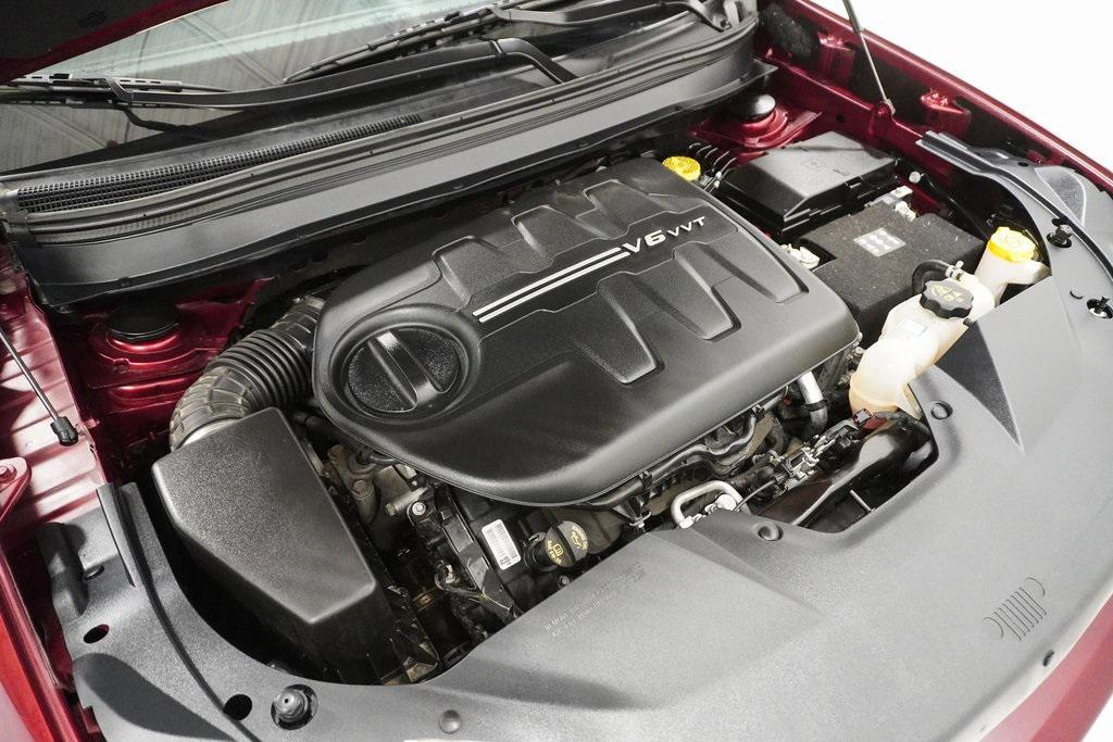used 2021 Jeep Cherokee car, priced at $22,795