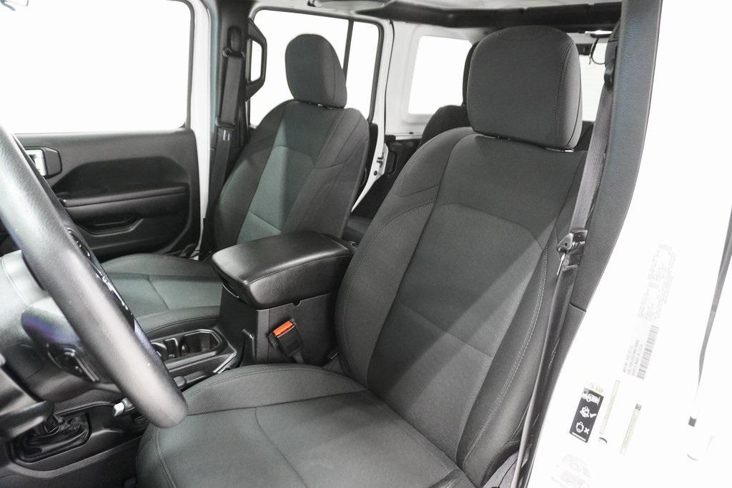 used 2021 Jeep Wrangler Unlimited car, priced at $26,495